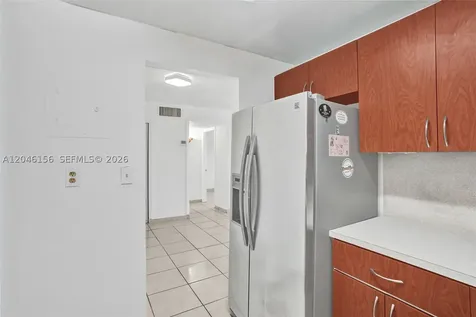 606 W 81st Street Hialeah FL 33014