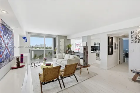 9 Island Avenue Miami Beach FL 33139