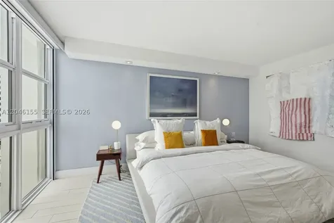 9 Island Avenue Miami Beach FL 33139