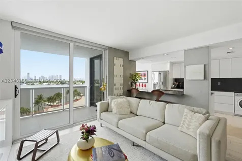 9 Island Avenue Miami Beach FL 33139