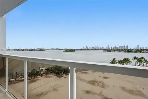 9 Island Avenue Miami Beach FL 33139