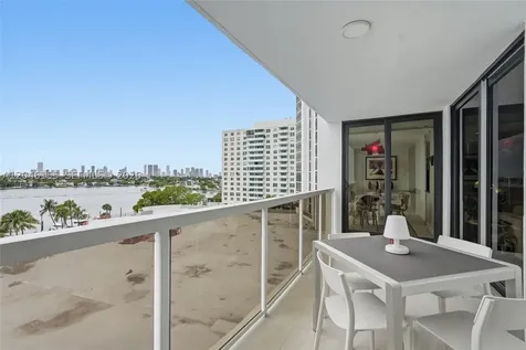 9 Island Avenue Miami Beach FL 33139