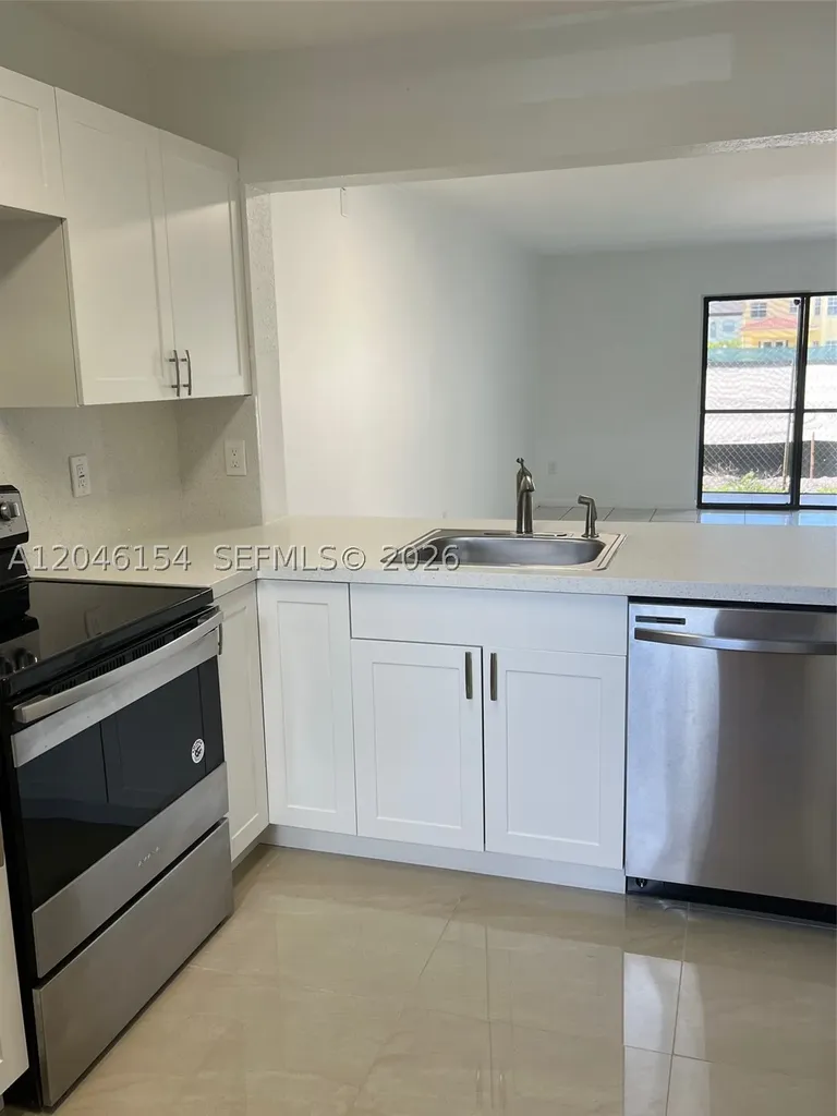 852 NE 209th Street Miami FL 33179