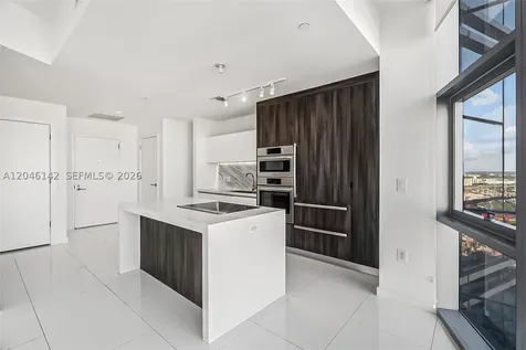 851 NE 1st Avenue Miami FL 33132