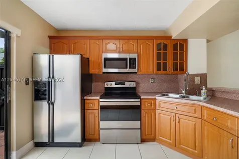 1809 SW 107th Avenue Miami FL 33165