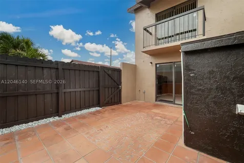1809 SW 107th Avenue Miami FL 33165