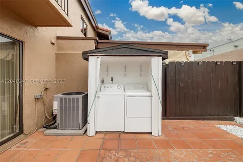 1809 SW 107th Avenue Miami FL 33165