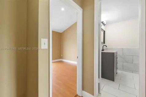 1809 SW 107th Avenue Miami FL 33165