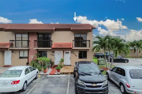 1809 SW 107th Avenue Miami FL 33165