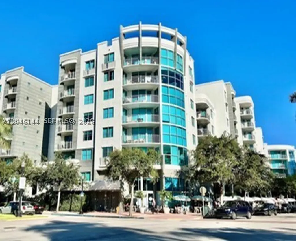110 Washington Avenue Miami Beach FL 33139