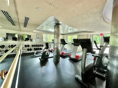 110 Washington Avenue Miami Beach FL 33139