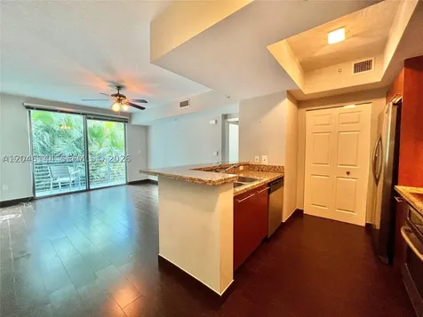 110 Washington Avenue Miami Beach FL 33139