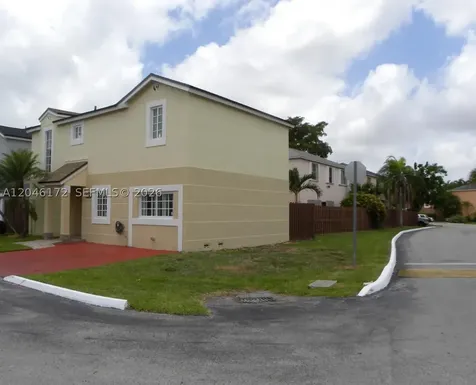 14742 SW 92nd St Road Miami FL 33196