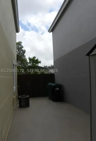 14742 SW 92nd St Road Miami FL 33196