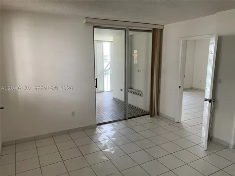 2861 Leonard Drive Aventura FL 33160