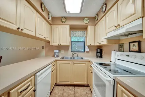 9120 SW 49th Street Cooper City FL 33328