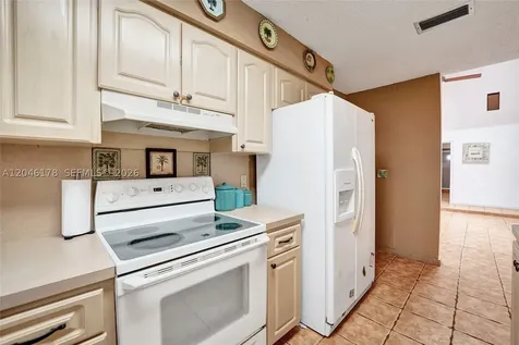 9120 SW 49th Street Cooper City FL 33328