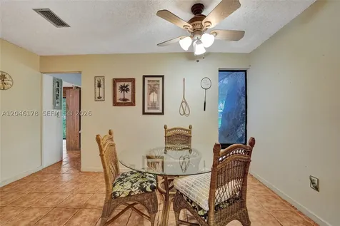 9120 SW 49th Street Cooper City FL 33328