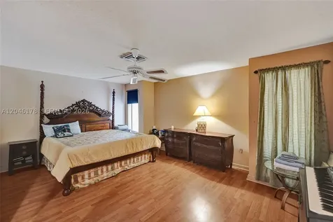 9120 SW 49th Street Cooper City FL 33328