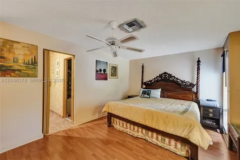 9120 SW 49th Street Cooper City FL 33328