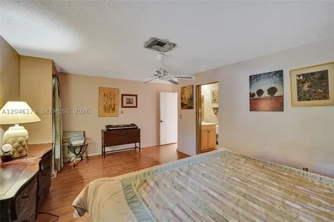 9120 SW 49th Street Cooper City FL 33328