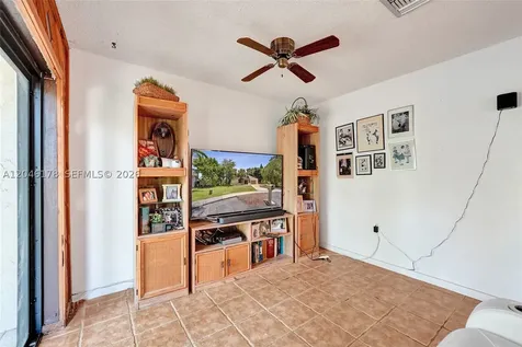 9120 SW 49th Street Cooper City FL 33328