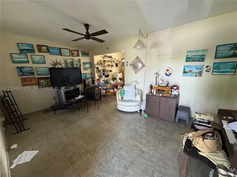 745 NW 32nd Avenue Miami FL 33125