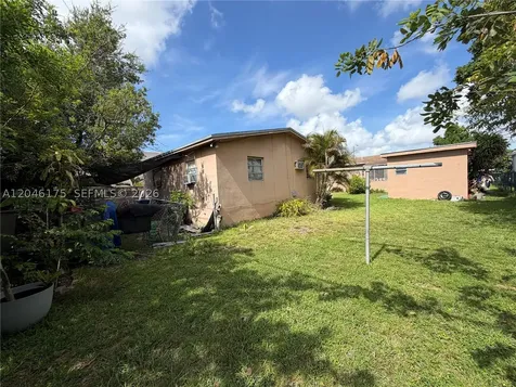 745 NW 32nd Avenue Miami FL 33125