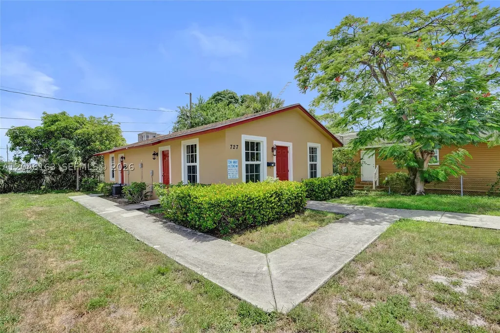 727 22nd Street West Palm Beach FL 33407