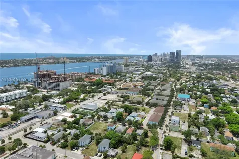 727 22nd Street West Palm Beach FL 33407