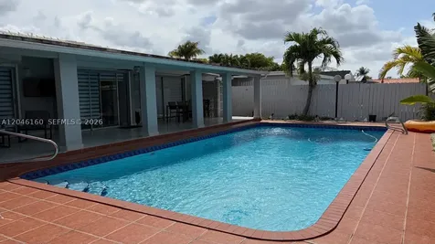 10321 SW 17th Street Miami FL 33165