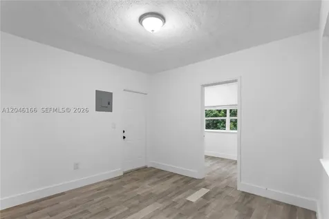 27 NE 60th Terrace Miami FL 33137