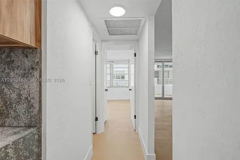 5555 Collins Avenue Miami Beach FL 33140