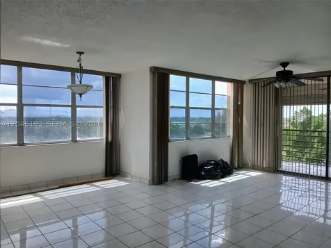 1100 Saint Charles Place Pembroke Pines FL 33026