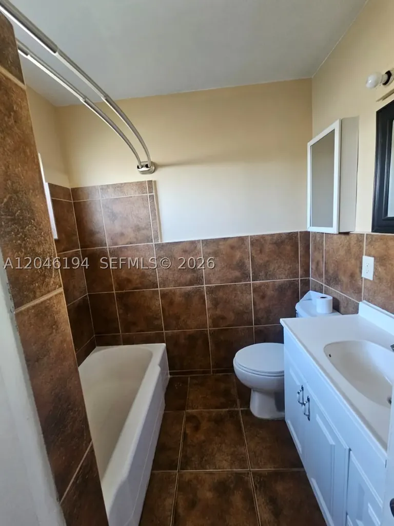 2859 NE 30th Street Fort Lauderdale FL 33306