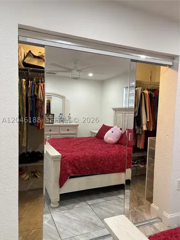 734 E 39th Street Hialeah FL 33013