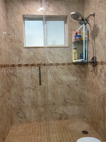 734 E 39th Street Hialeah FL 33013