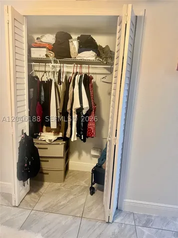 734 E 39th Street Hialeah FL 33013