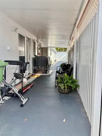 734 E 39th Street Hialeah FL 33013