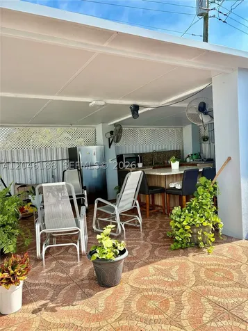 734 E 39th Street Hialeah FL 33013