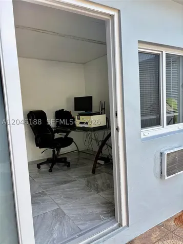 734 E 39th Street Hialeah FL 33013