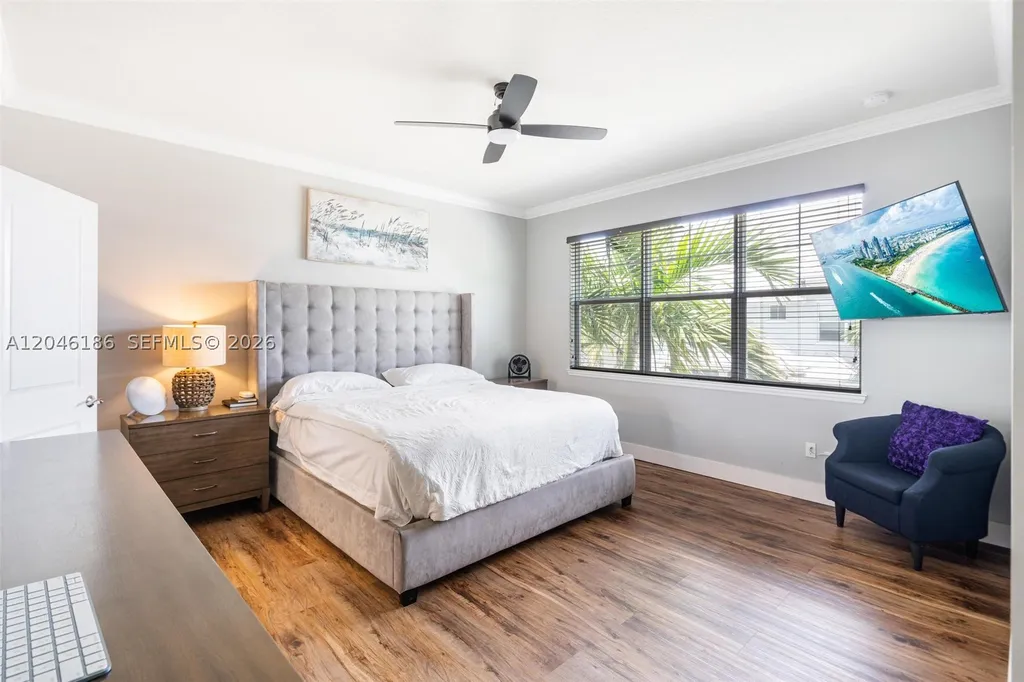 3944 Poinciana Lane Hollywood FL 33021