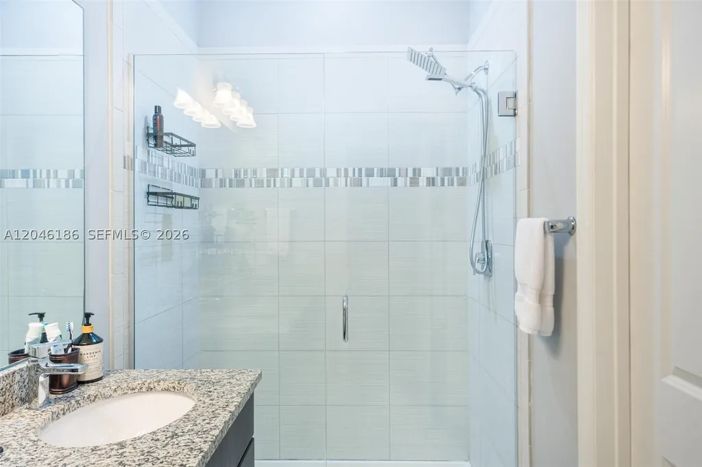 3944 Poinciana Lane Hollywood FL 33021