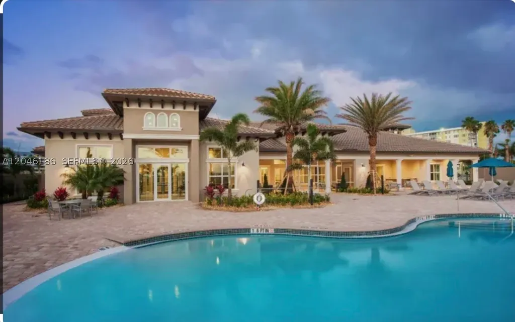 3944 Poinciana Lane Hollywood FL 33021