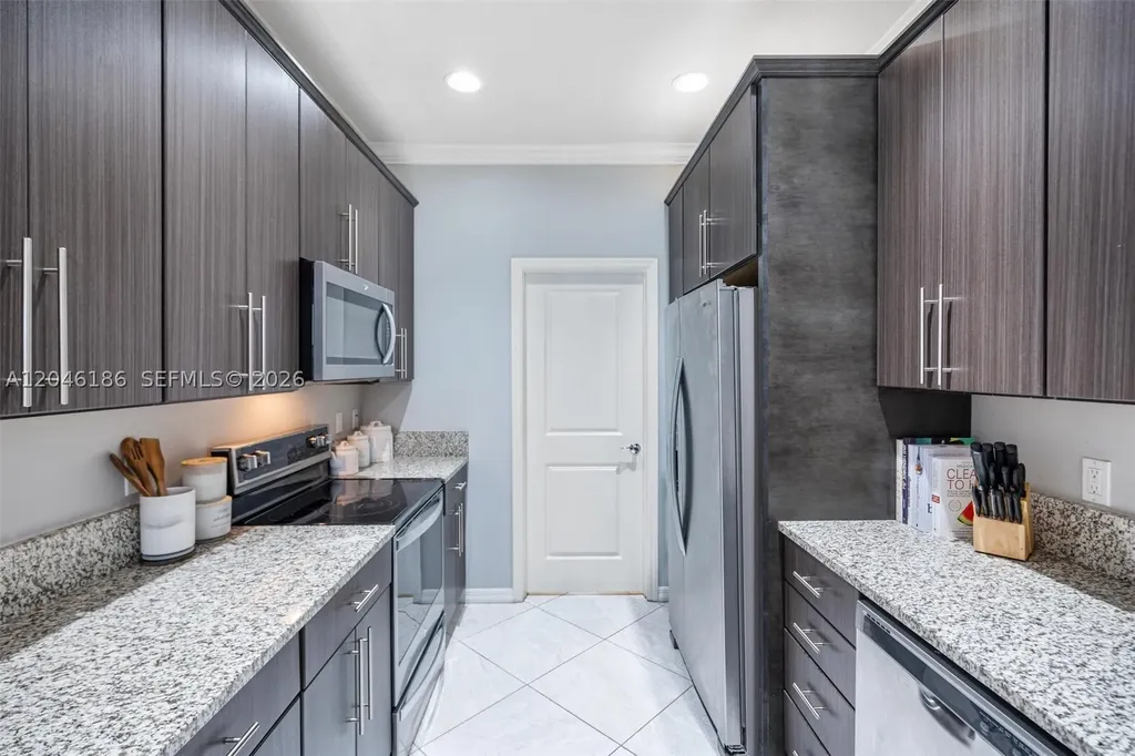 3944 Poinciana Lane Hollywood FL 33021