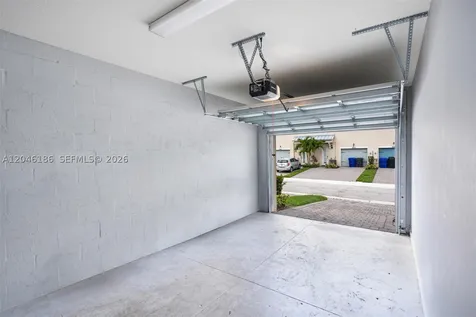 3944 Poinciana Lane Hollywood FL 33021