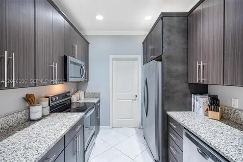 3944 Poinciana Lane Hollywood FL 33021