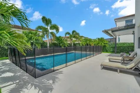 12924 SW 229th Street Miami FL 33170