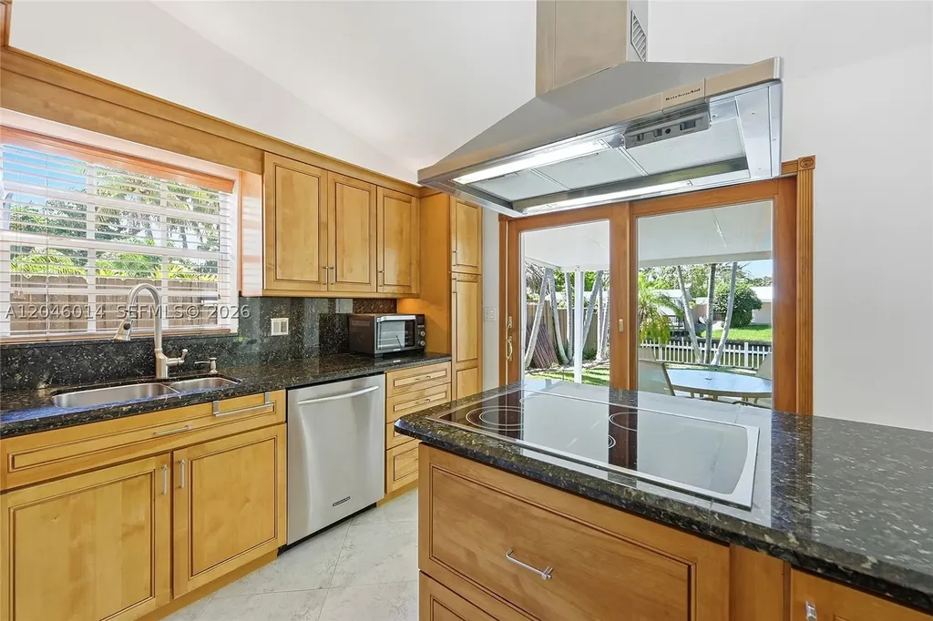 1625 SW 5th Court Fort Lauderdale FL 33312