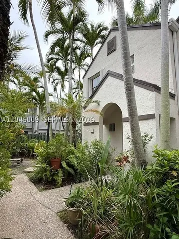 101 NE 8th Avenue Fort Lauderdale FL 33301